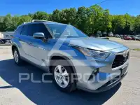 2020 Toyota Highlander photo