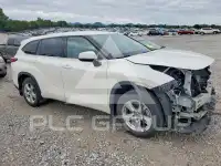 2020 Toyota Highlander photo