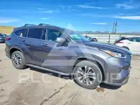 2020 Toyota Highlander фото