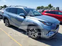 2020 Toyota Highlander фото