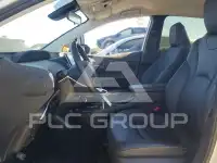 2020 Toyota PRIUS photo