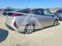 2020 Toyota PRIUS photo