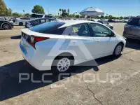 2020 Toyota PRIUS photo