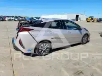 2020 Toyota PRIUS фото