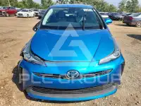 2020 Toyota PRIUS photo