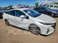 2020 Toyota PRIUS фото