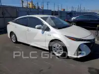 2020 Toyota PRIUS photo