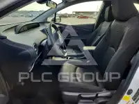2020 Toyota PRIUS фото