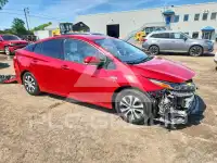 2020 Toyota PRIUS photo