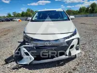 2020 Toyota PRIUS фото