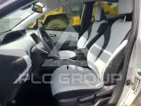 2020 Toyota PRIUS фото