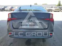 2020 Toyota PRIUS фото