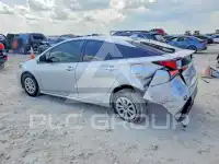 2020 Toyota PRIUS фото