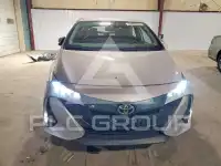 2020 Toyota PRIUS photo