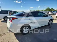 2020 Toyota PRIUS photo