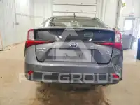 2020 Toyota PRIUS фото