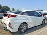 2020 Toyota PRIUS фото