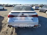 2020 Toyota AVALON photo