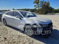 2020 Toyota AVALON photo
