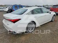 2020 Toyota AVALON фото