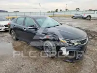 2020 KIA Optima photo