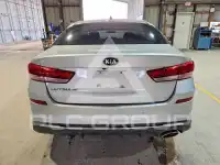2020 KIA Optima photo