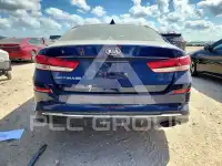 2020 KIA Optima photo
