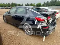 2020 KIA Optima photo