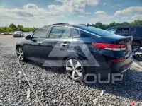 2020 KIA Optima photo