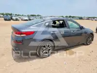 2020 KIA Optima photo