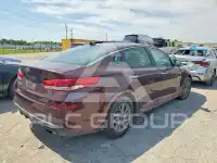 2020 KIA Optima photo