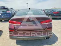 2020 KIA Optima photo
