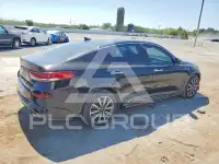 2020 KIA Optima photo