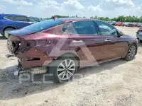 2020 KIA Optima photo