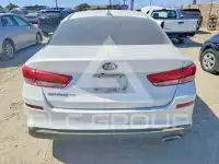 2020 KIA Optima photo