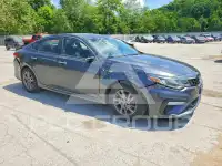 2020 KIA Optima photo