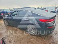2020 KIA Optima photo
