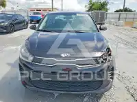 2020 KIA Rio photo