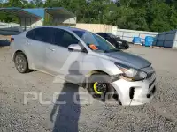 2020 KIA Rio photo
