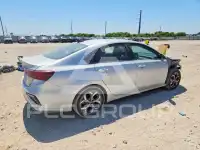 2020 KIA Forte фото