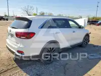 2020 KIA Sorento photo
