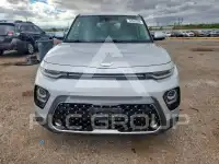 2020 KIA Soul photo