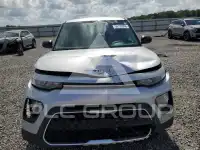 2020 KIA Soul photo