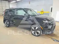 2020 KIA Soul photo