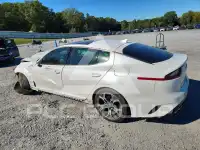 2020 KIA Stinger photo
