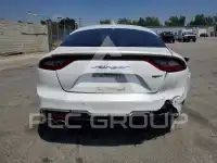 2020 KIA Stinger photo
