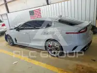 2020 KIA Stinger фото
