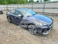 2020 KIA Stinger фото