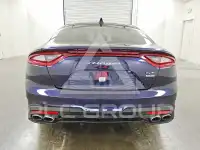 2020 KIA Stinger photo