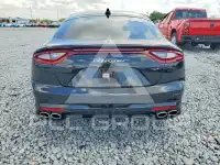 2020 KIA Stinger photo